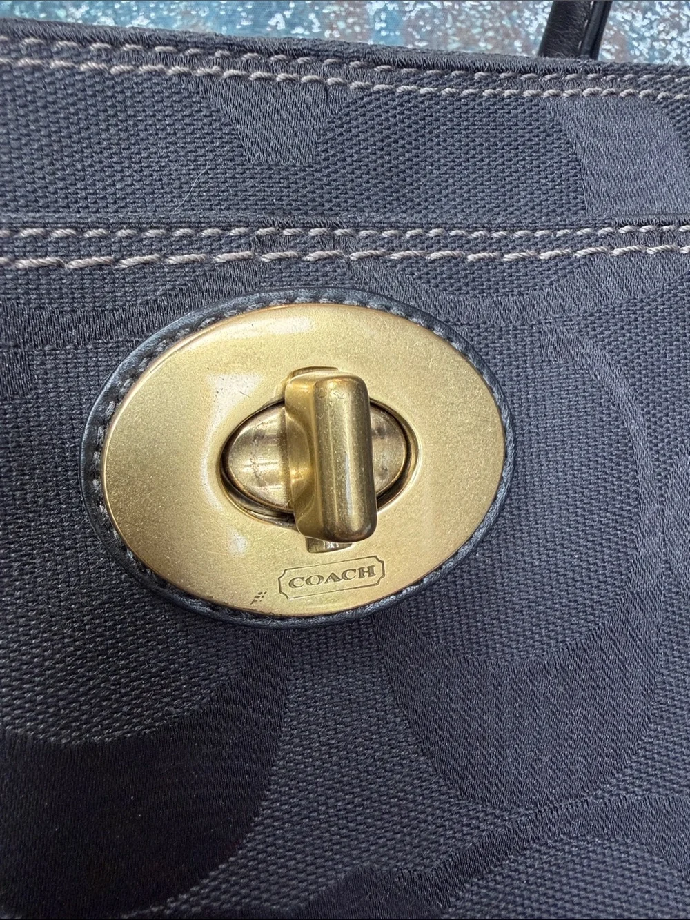 Coach Classic Y2K 2008 Hamptons Madeline Signature Black Satchel Bag